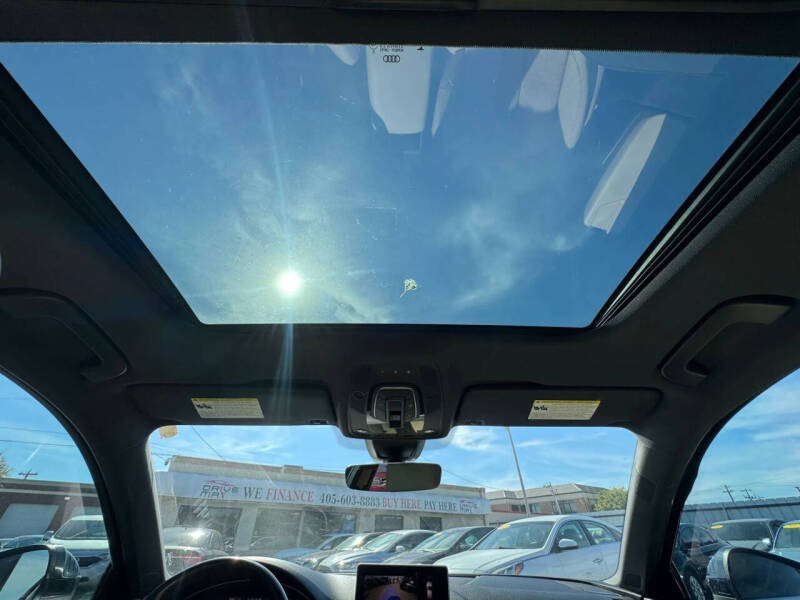 2017 Audi A4 2.0T quattro Premium Plus