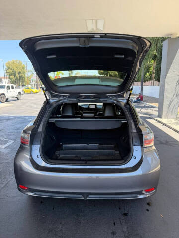 2013 Lexus CT 200h