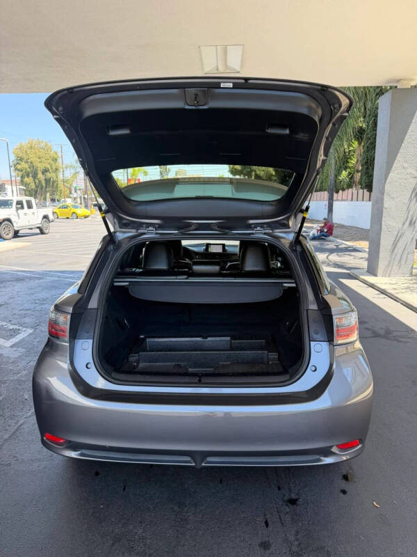 2013 Lexus CT 200h