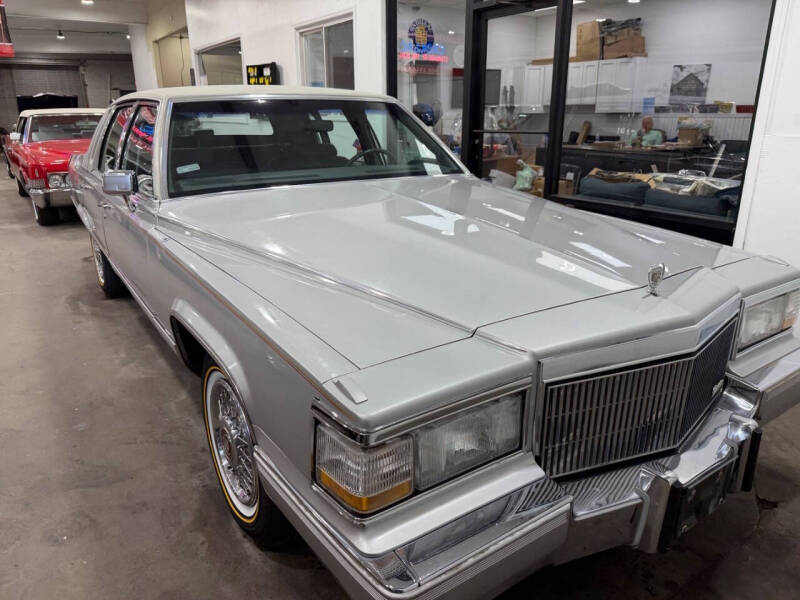 1991 Cadillac Brougham