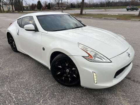 2014 Nissan 370Z for sale at Denali Motors in Addison IL