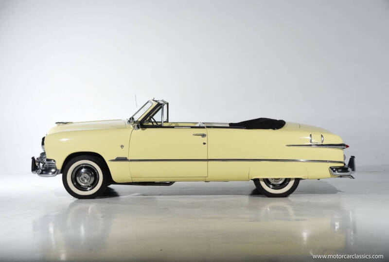 1951 Ford Deluxe