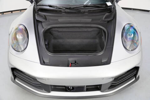 2025 Porsche 911 Carrera