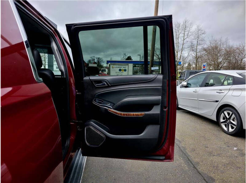 2017 Chevrolet Suburban Premier