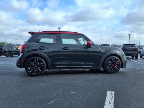 2023 MINI Hardtop 2 Door John Cooper Works