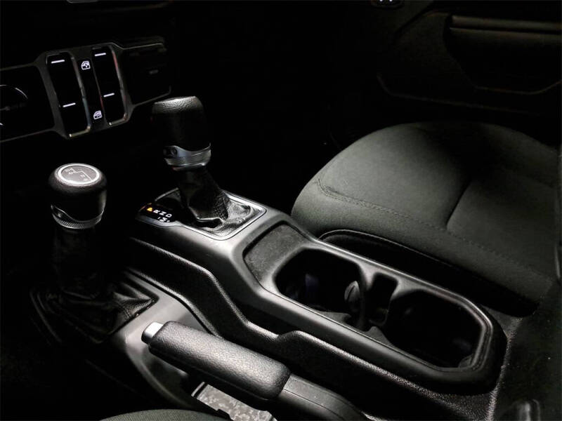 2021 Jeep Gladiator Willys