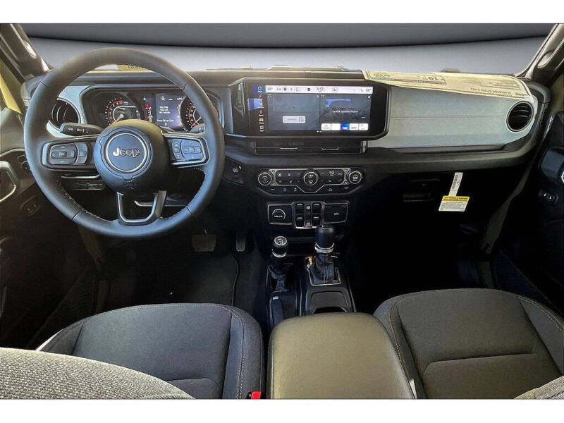 2026 Jeep Gladiator Sport S