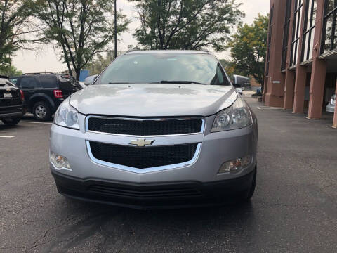2012 Chevrolet Traverse for sale at Modern Auto in Denver CO