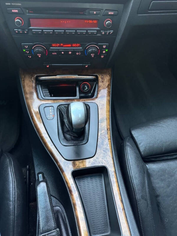 2006 BMW 3 Series 330i