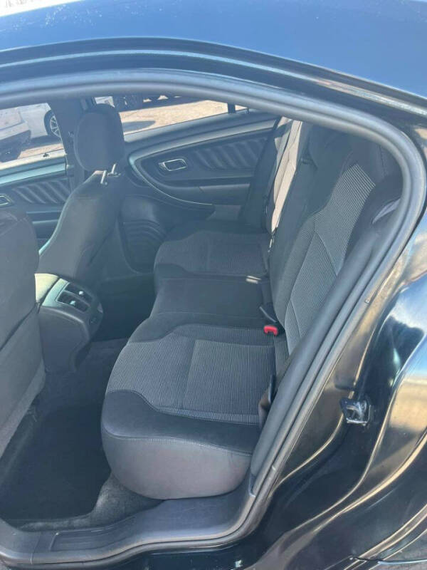 Image 6 of 2014 Ford Taurus SEL
