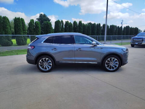 2023 Lincoln Nautilus Reserve
