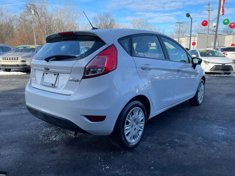 2016 Ford Fiesta S