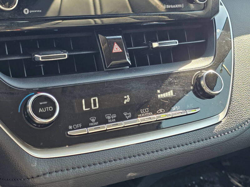 2022 Toyota Corolla Hybrid LE