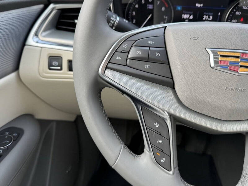 2025 Cadillac XT5 Premium Luxury