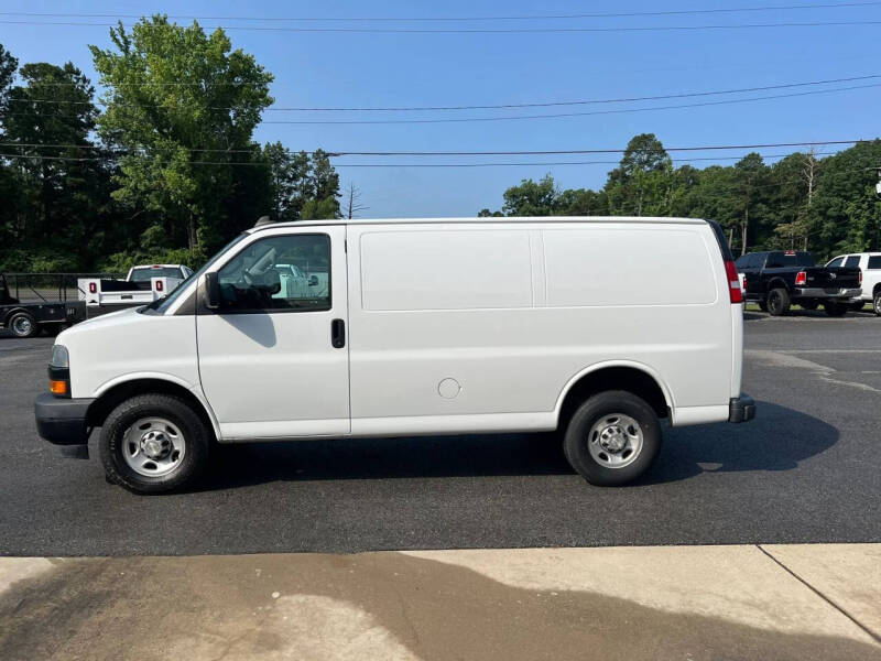 2020 Chevrolet Express 2500
