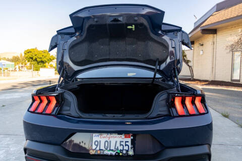 2024 Ford Mustang Dark Horse