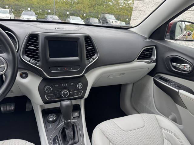 2020 Jeep Cherokee Altitude