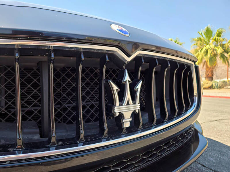 2017 Maserati Ghibli