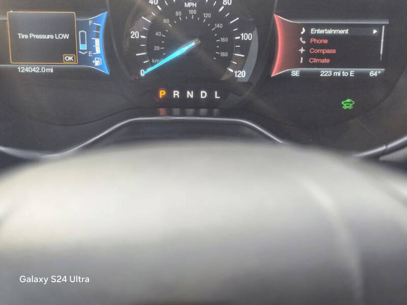 2016 Ford Fusion Hybrid SE