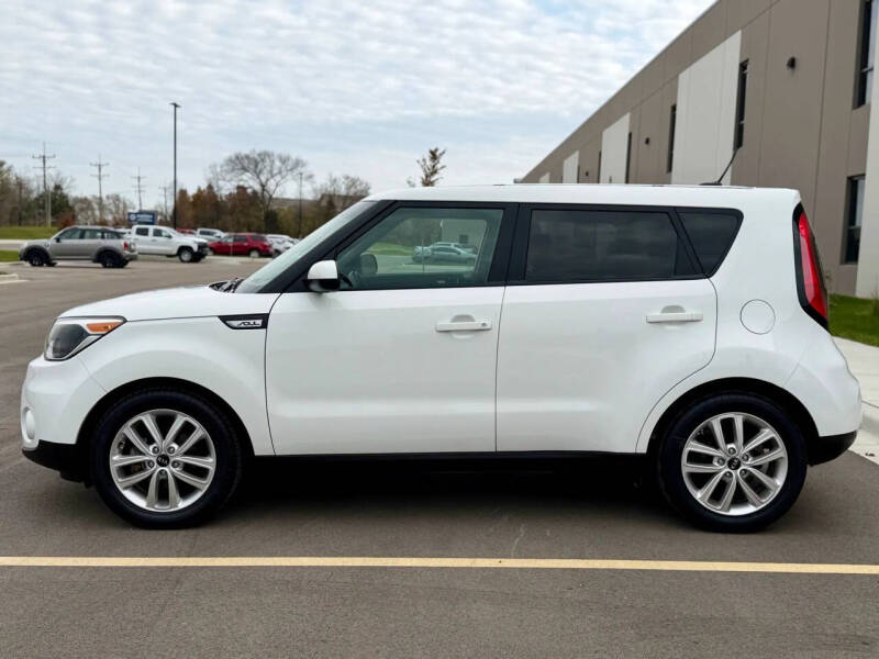 2018 Kia Soul +