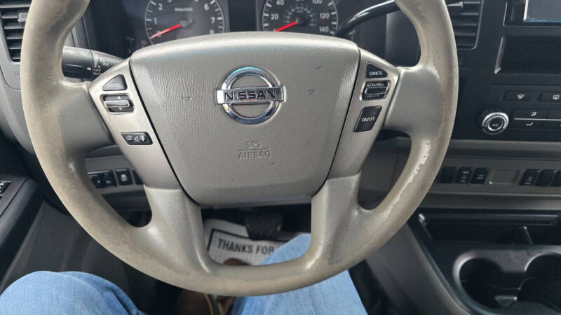 2015 Nissan NV 3500 HD SL