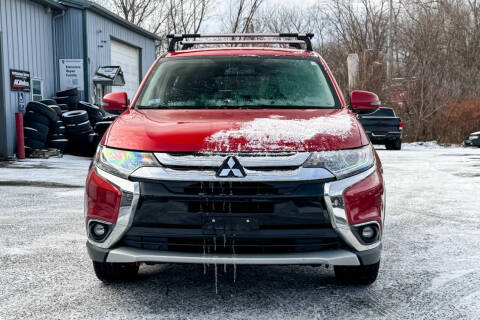 2016 Mitsubishi Outlander SE