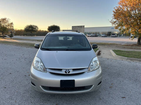 2008 Toyota Sienna CE 8-Passenger