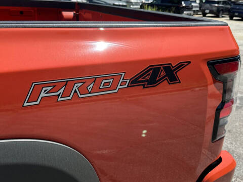 2025 Nissan Frontier PRO-4X