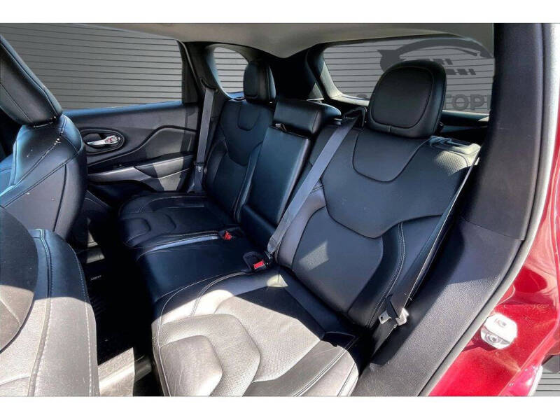 2021 Jeep Cherokee Latitude Lux