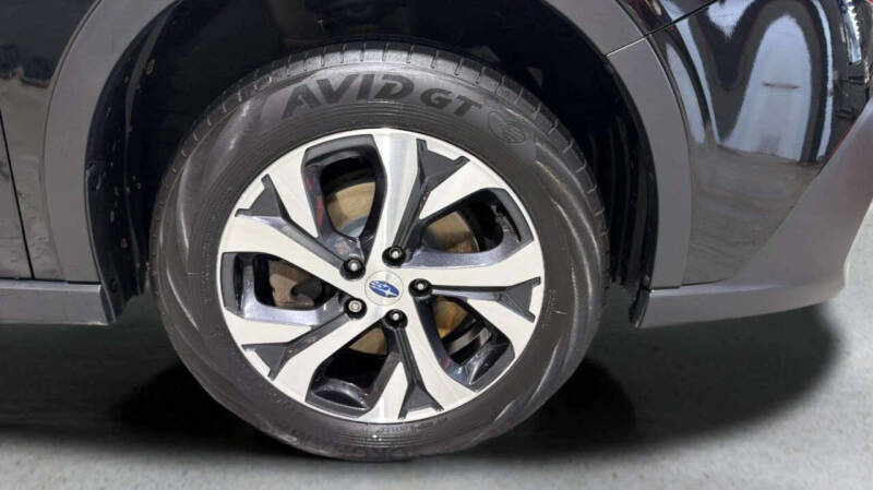 2022 Subaru Outback Touring XT
