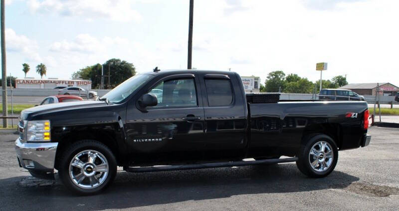 2013 Chevrolet Silverado 1500 for sale at Juicy Motors in Corpus Christi, TX