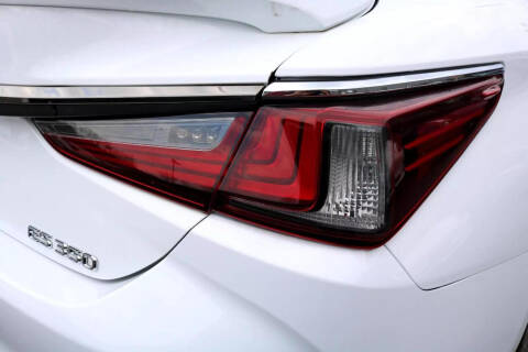 2019 Lexus ES 350 F SPORT