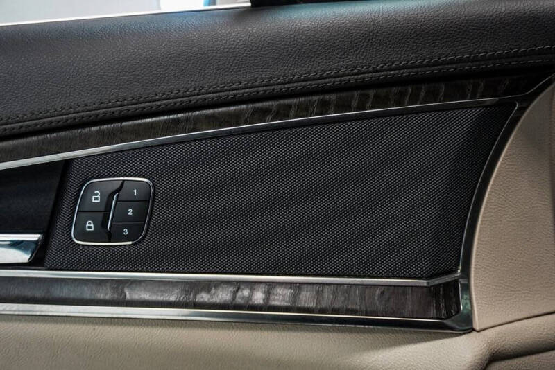 2019 Lincoln Nautilus Select