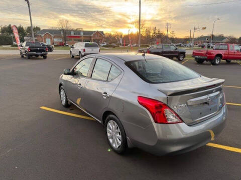 2013 Nissan Versa 1.6 SV