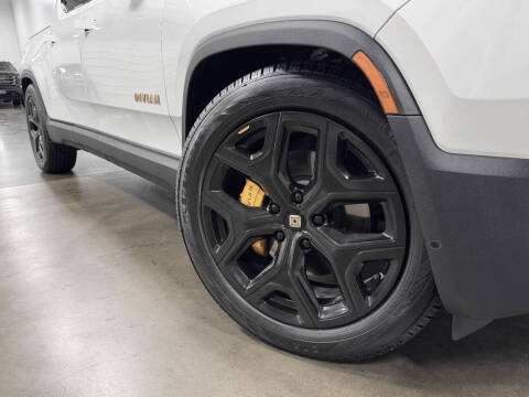 2022 Rivian R1T Adventure