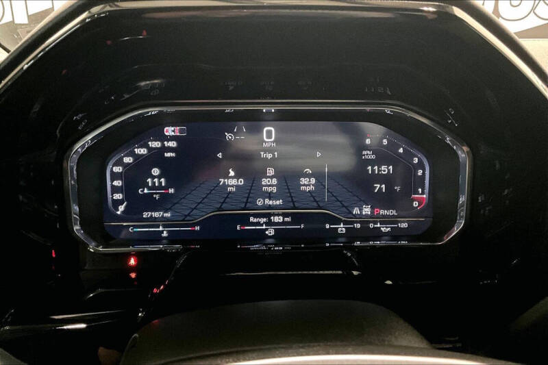 2025 GMC Sierra 1500 Elevation Standard