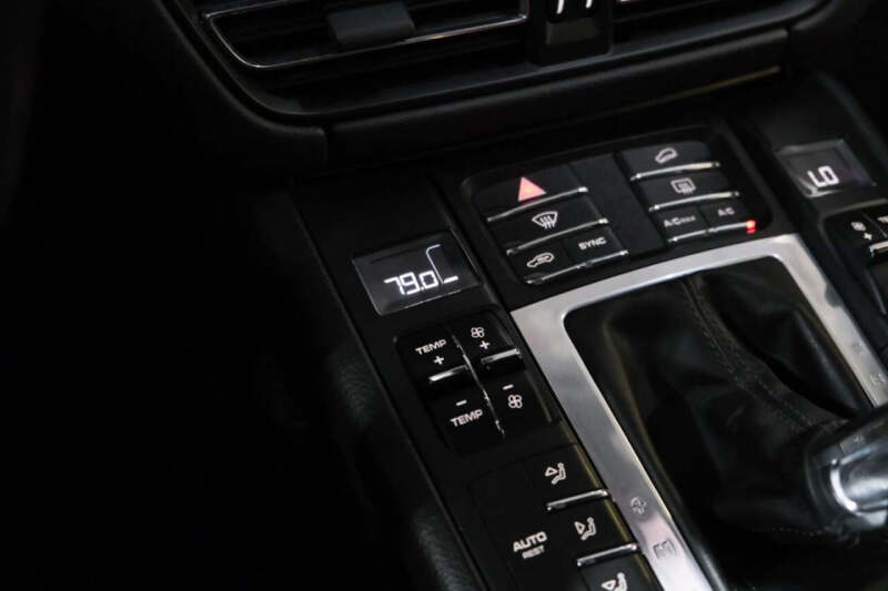 2019 Porsche Macan S