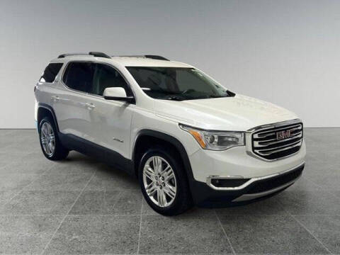 2017 GMC Acadia SLE-2