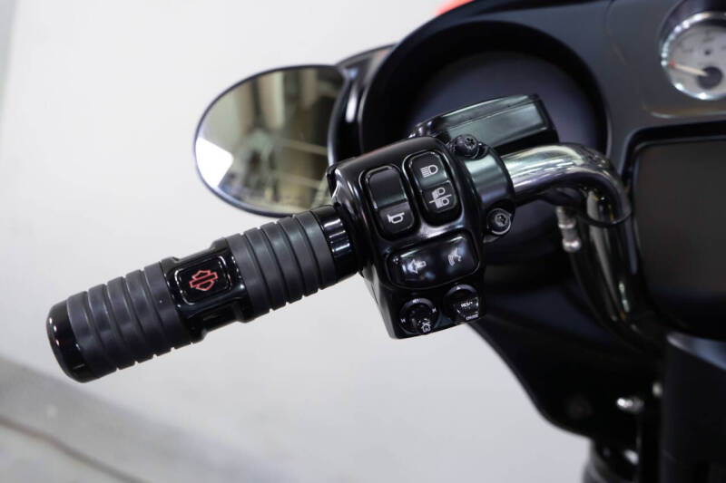 2016 Harley-Davidson Street Glide Special