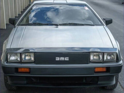 1981 DeLorean DMC-12