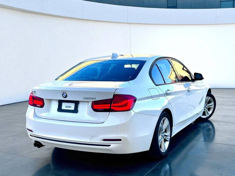 2016 BMW 3 Series 328i