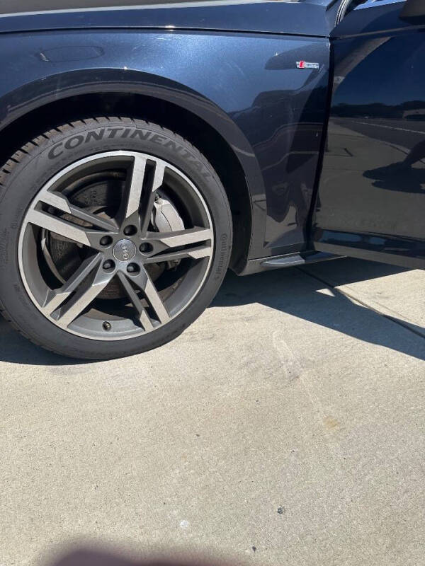 2018 Audi A4 2.0T quattro Premium Plus