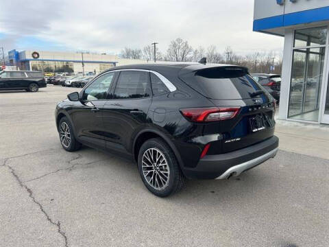 2023 Ford Escape Hybrid Active
