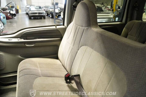 2000 Ford Excursion XLT