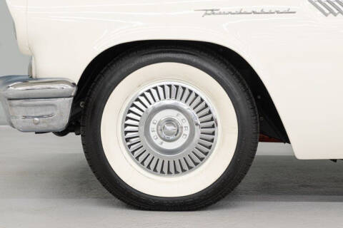 1957 Ford Thunderbird