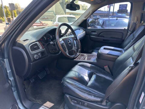 2008 GMC Yukon XL Denali