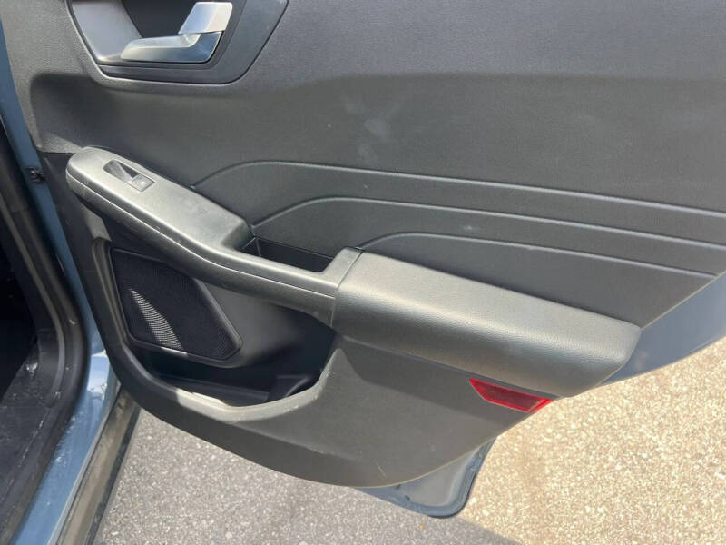 2024 Ford Escape Platinum