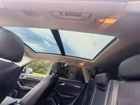 2015 Audi Q5 2.0T quattro Premium Plus