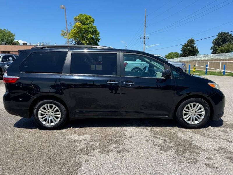 2017 Toyota Sienna
