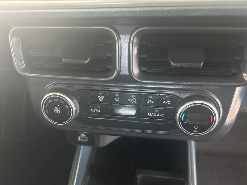 2022 Ford Maverick XL